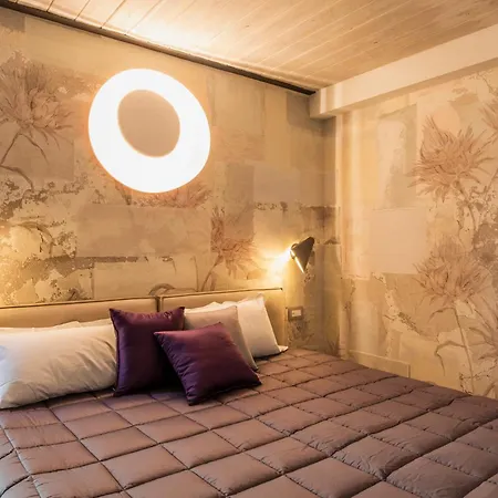 Residenza Benizzi In The Heart Of Guest house