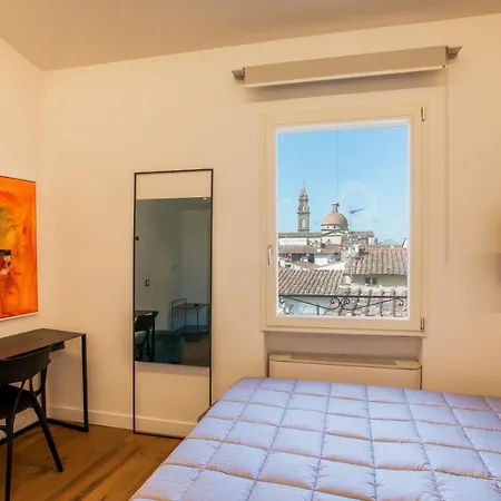 Residenza Benizzi In The Heart Of Guest house